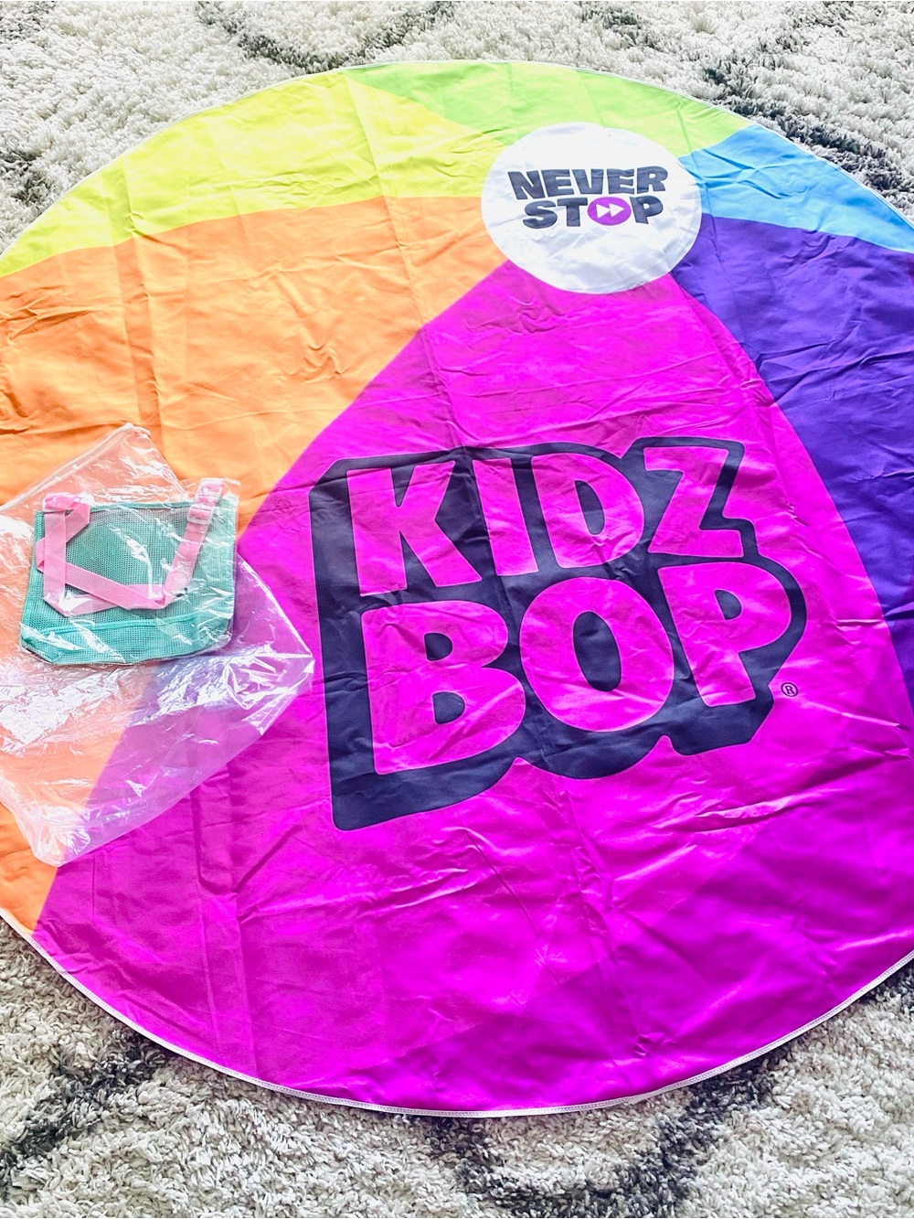 NIP👍🏽KIDZ BOP Singing Circle Rug/Mat